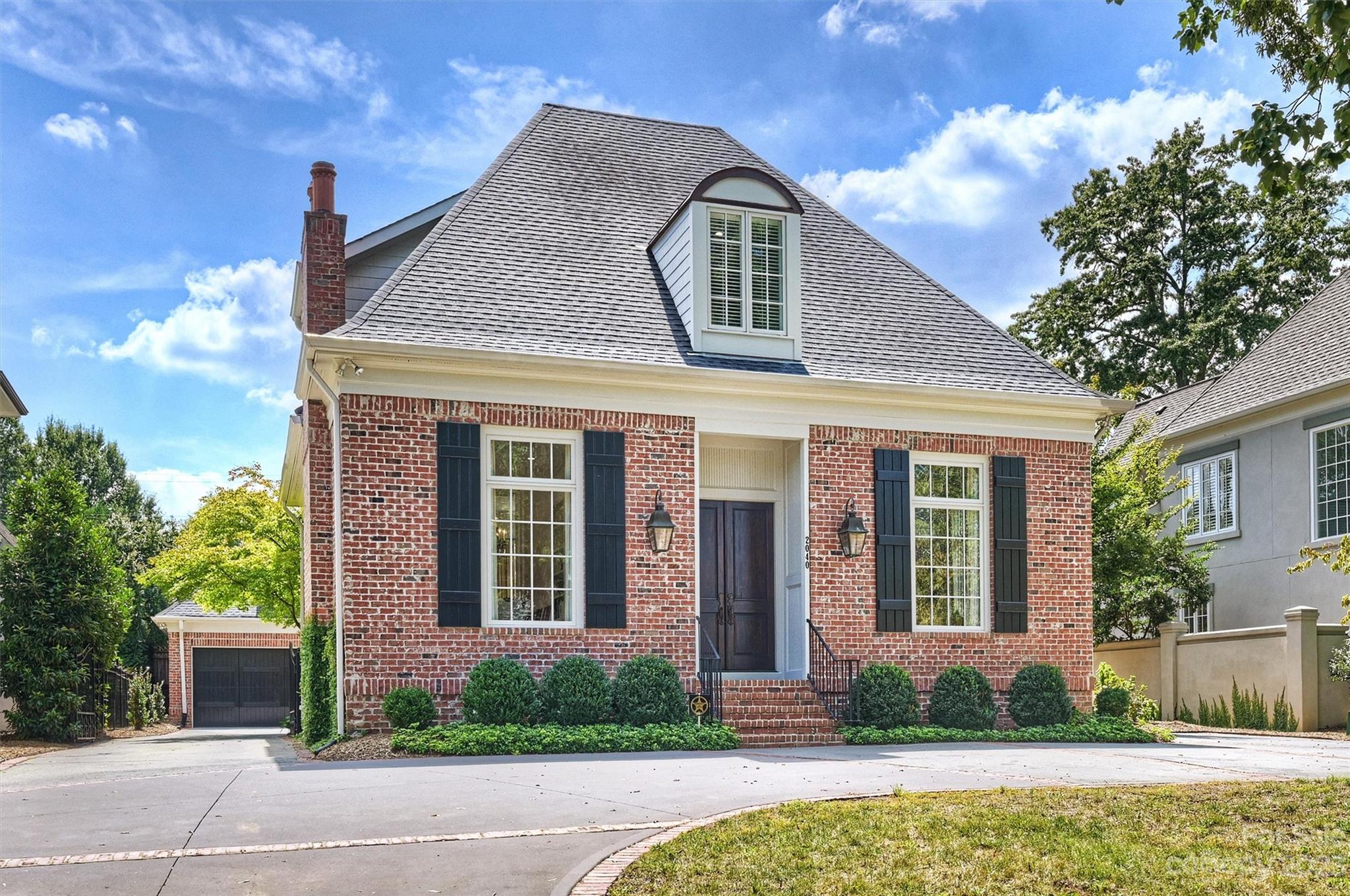 2040 Hastings Drive Charlotte NC 28207