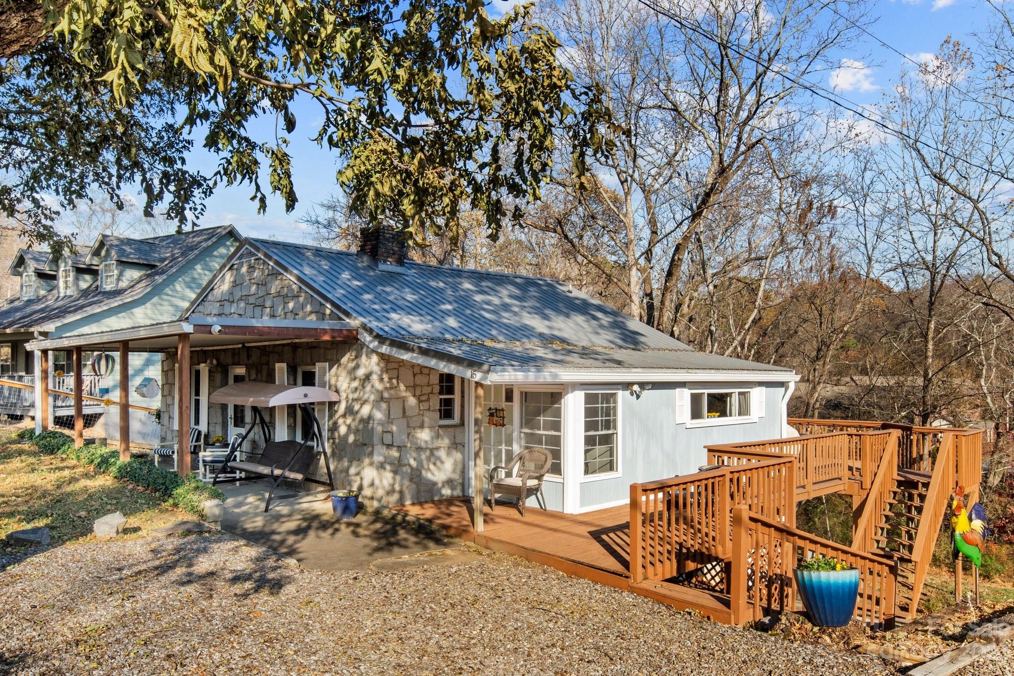 15 Middlebrook Road Asheville NC 28805