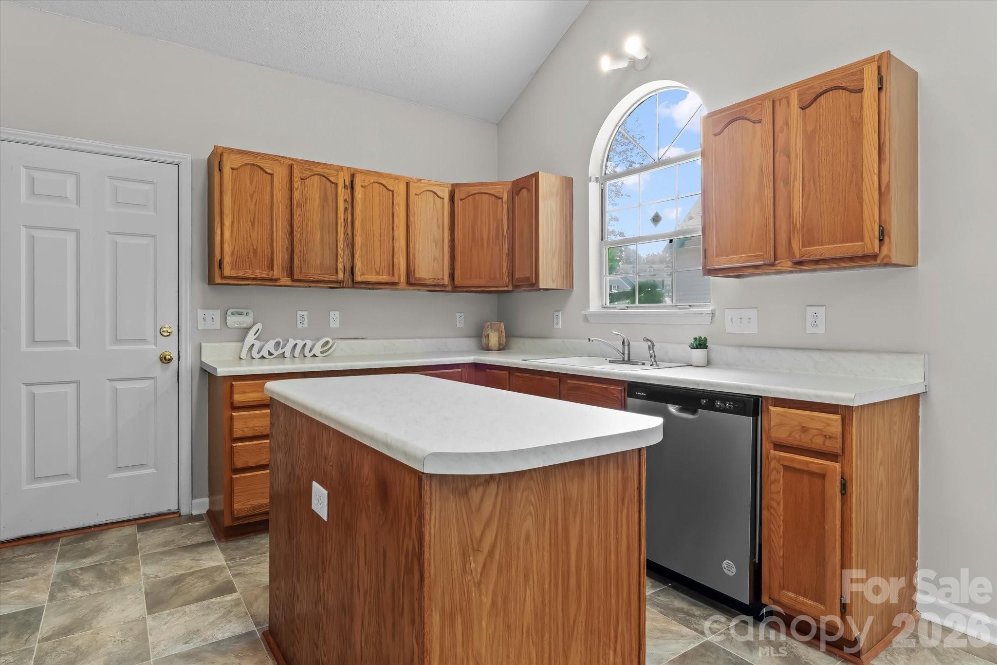 11823 Harris Ridge Drive Charlotte NC 28269