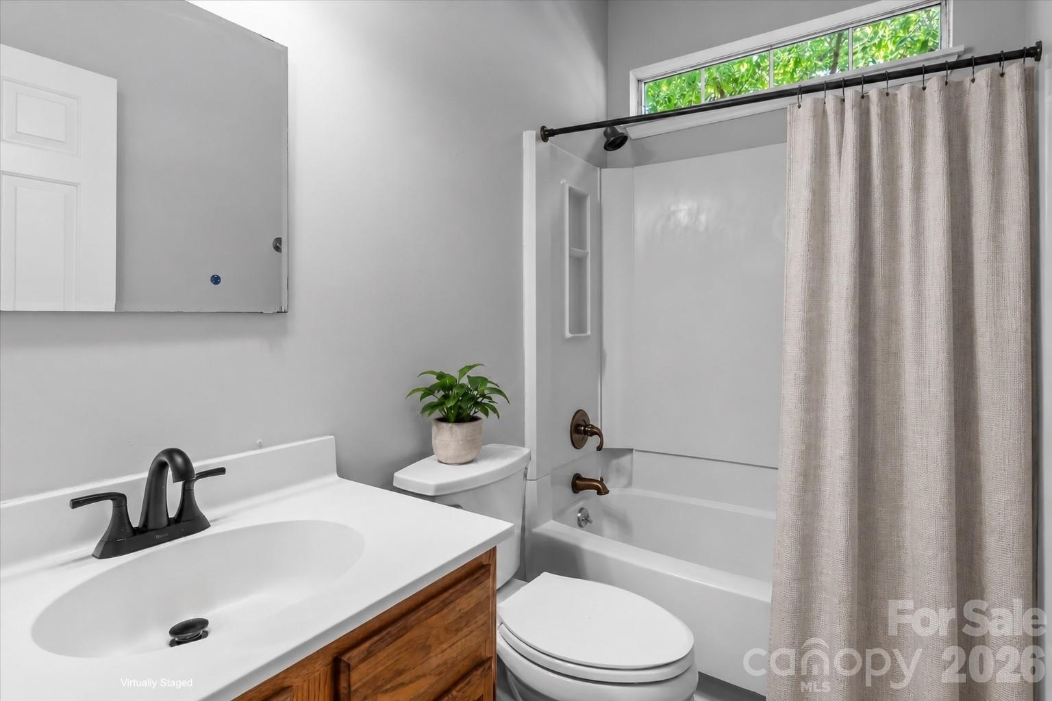 11823 Harris Ridge Drive Charlotte NC 28269