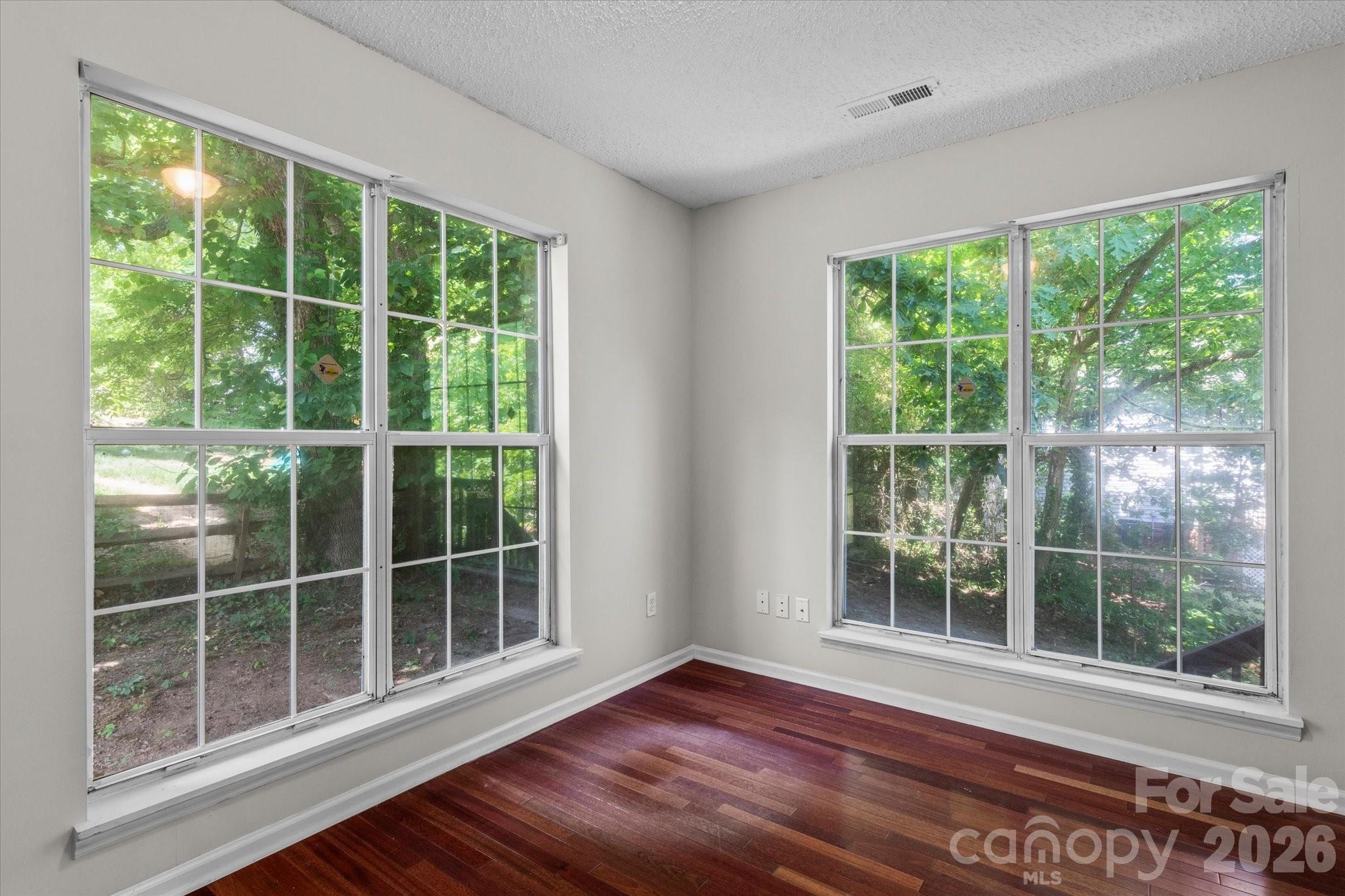 11823 Harris Ridge Drive Charlotte NC 28269