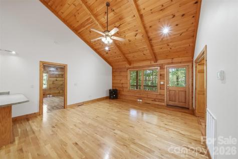 6220 Sunny Drive Newland NC 28657