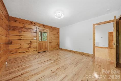 6220 Sunny Drive Newland NC 28657