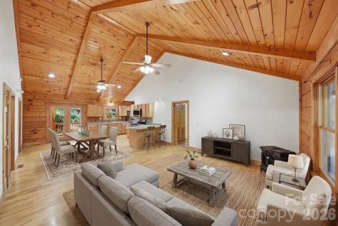 6220 Sunny Drive Newland NC 28657