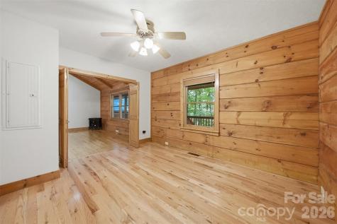 6220 Sunny Drive Newland NC 28657