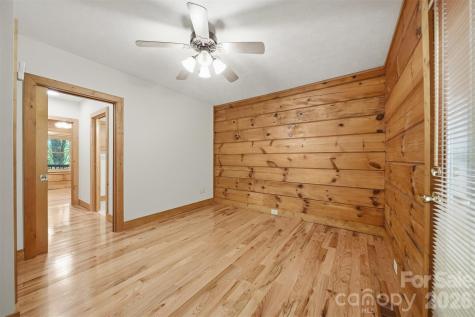 6220 Sunny Drive Newland NC 28657