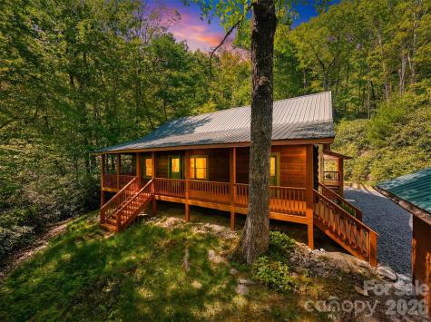 6220 Sunny Drive Newland NC 28657