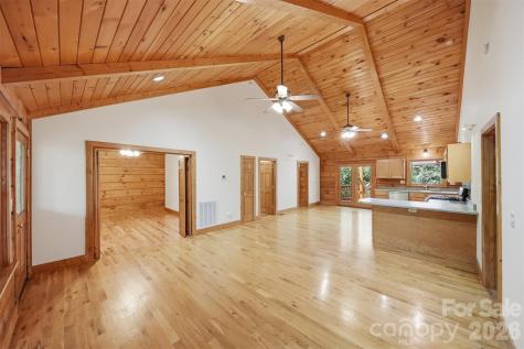 6220 Sunny Drive Newland NC 28657