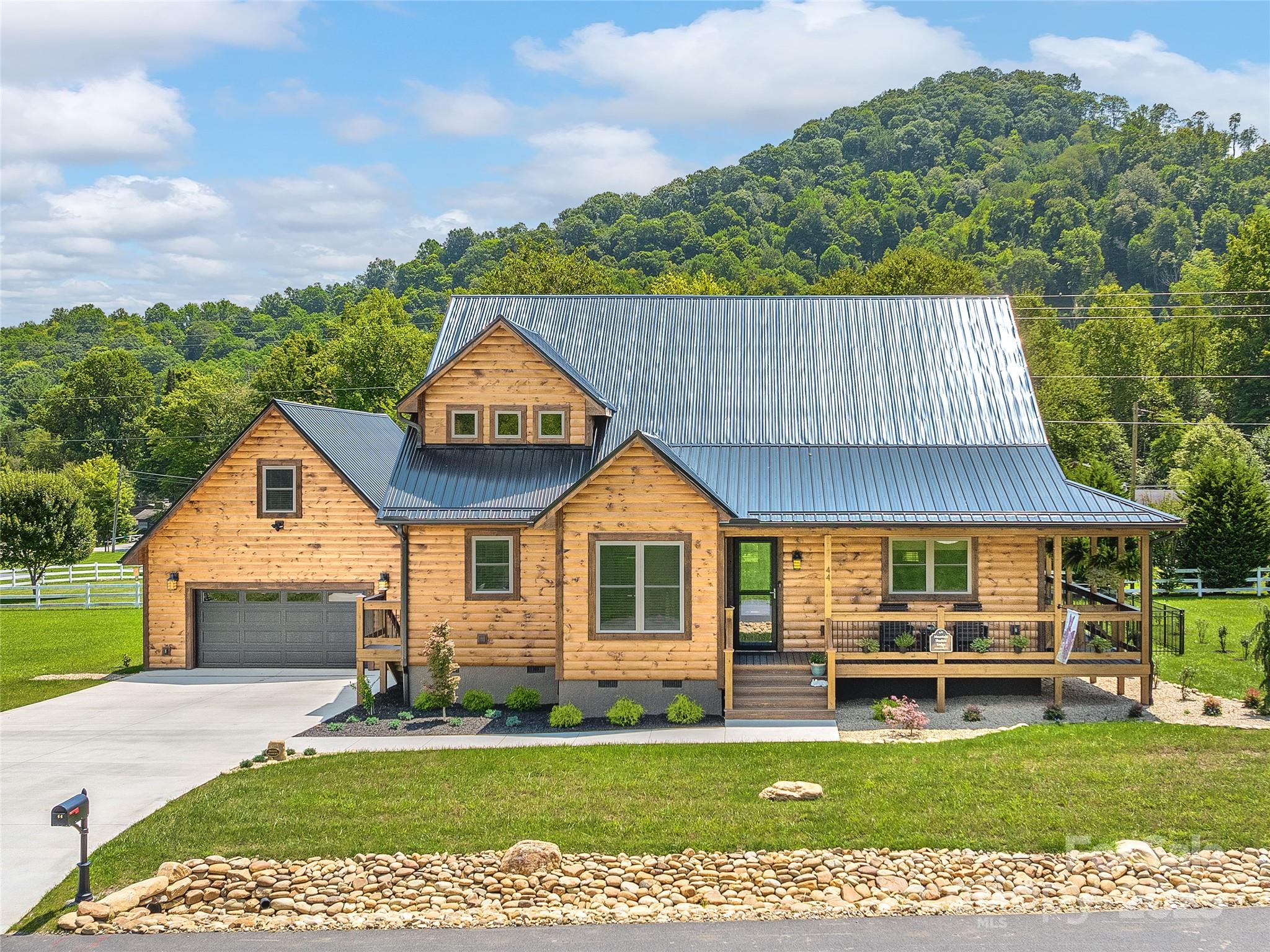 44 Kennerly Cove Maggie Valley NC 28751