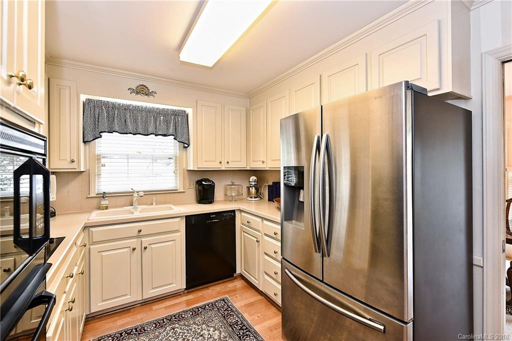 6116 Sharon Hills Road Charlotte NC 28210