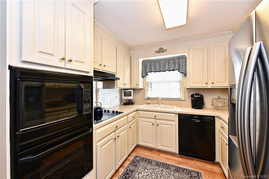6116 Sharon Hills Road Charlotte NC 28210