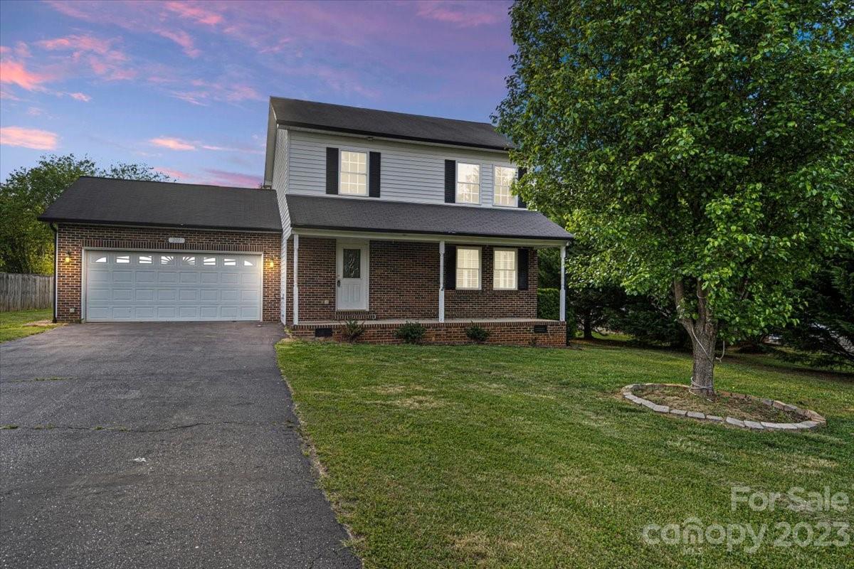201 Pine Meadows Circle Hickory NC 28601