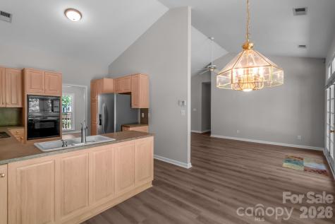 10713 Ridge Acres Road Charlotte NC 28214