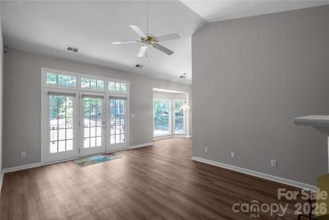 10713 Ridge Acres Road Charlotte NC 28214