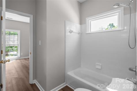 10713 Ridge Acres Road Charlotte NC 28214