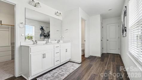 178 Wickham Court Clemmons NC 27012