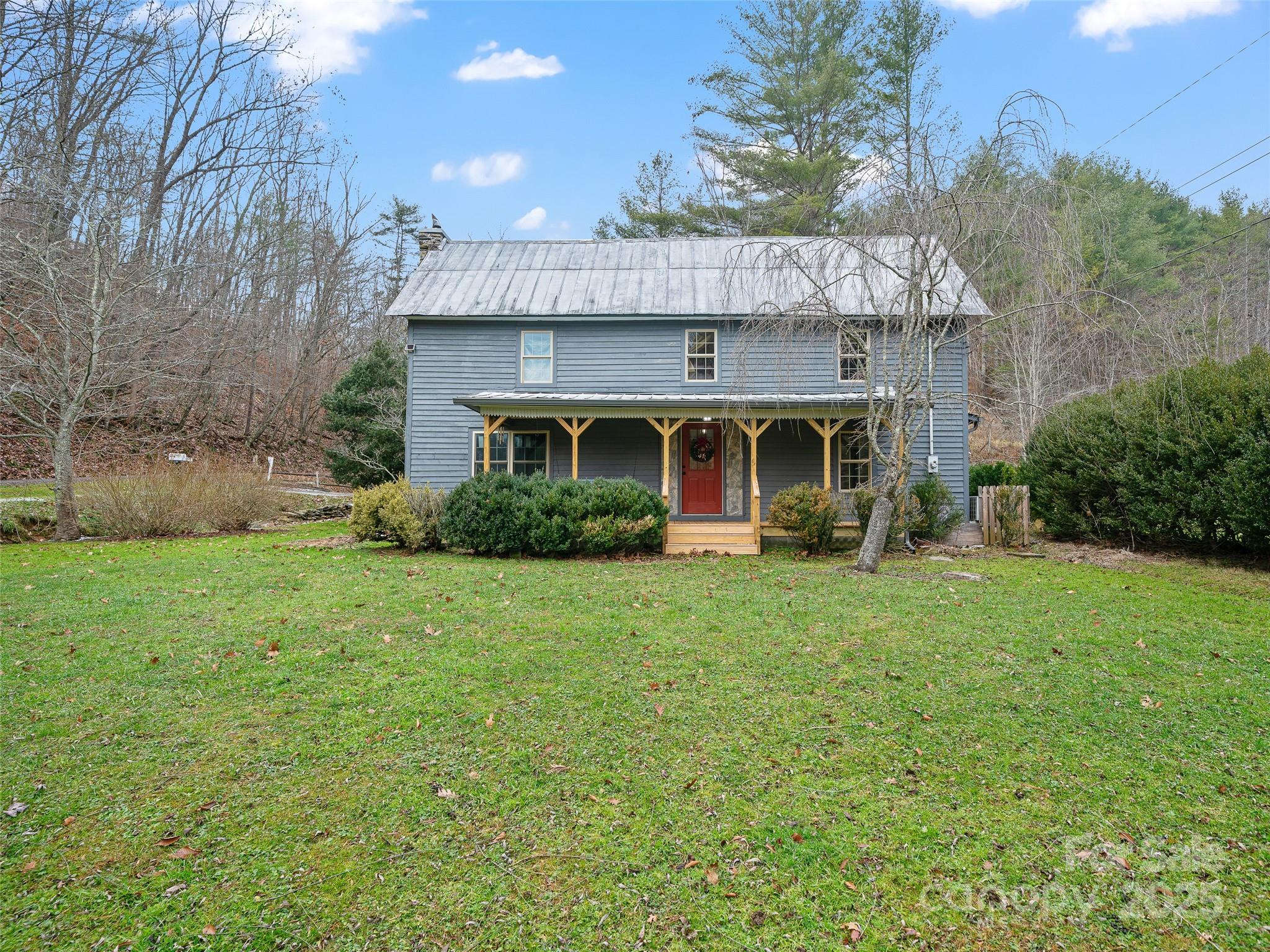34 Mccurry Road Burnsville NC 28714