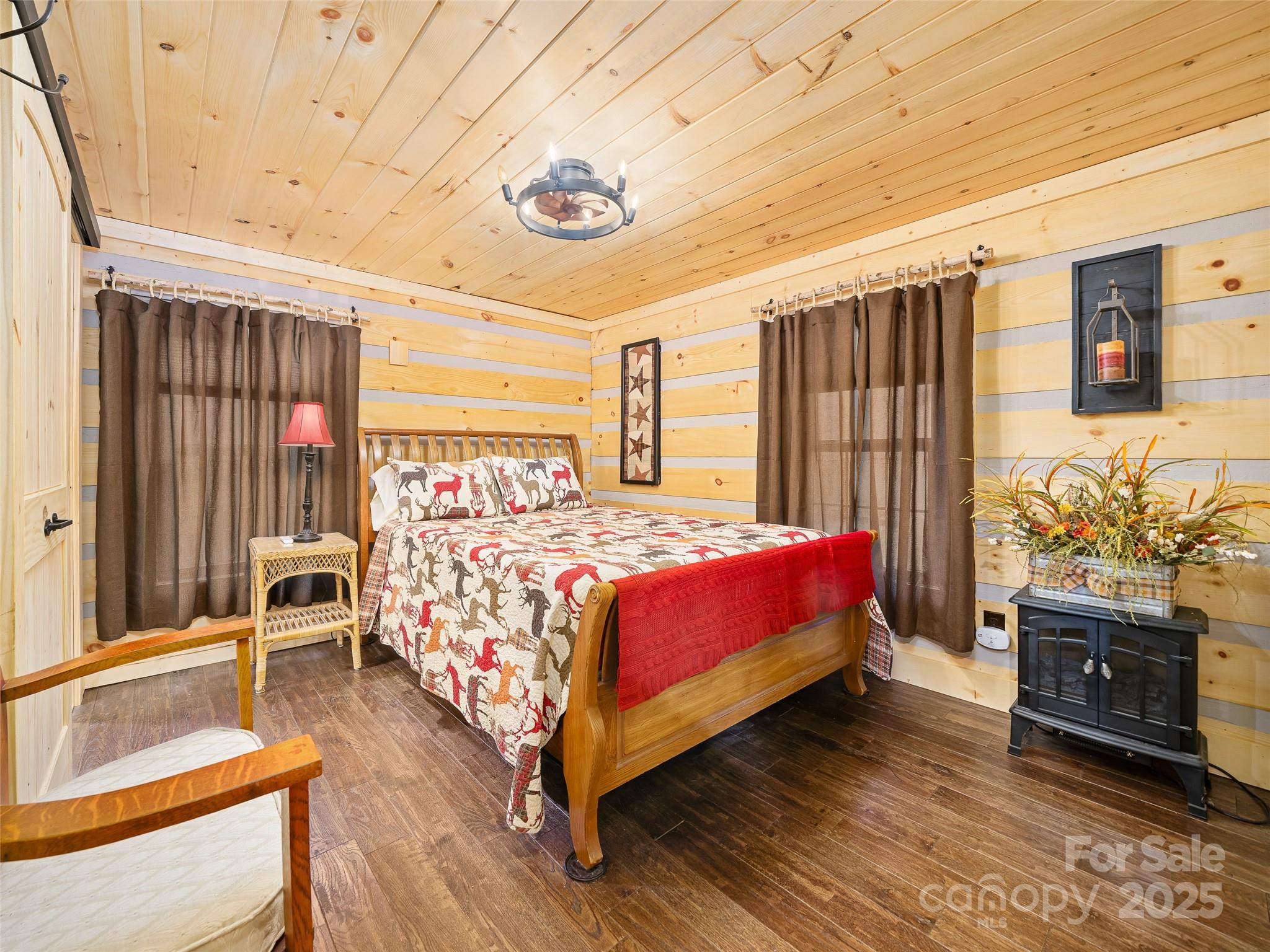 34 Mccurry Road Burnsville NC 28714