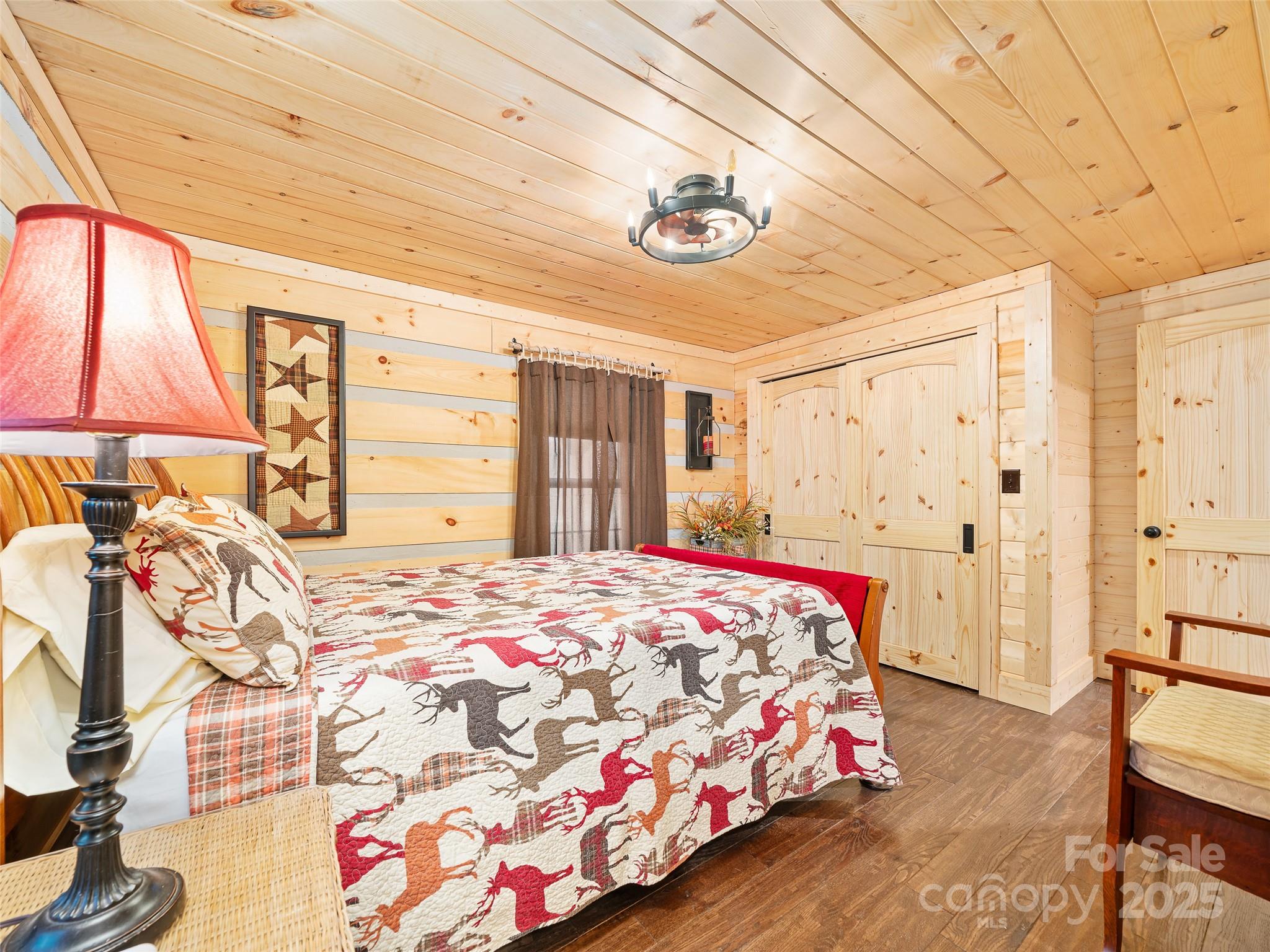 34 Mccurry Road Burnsville NC 28714