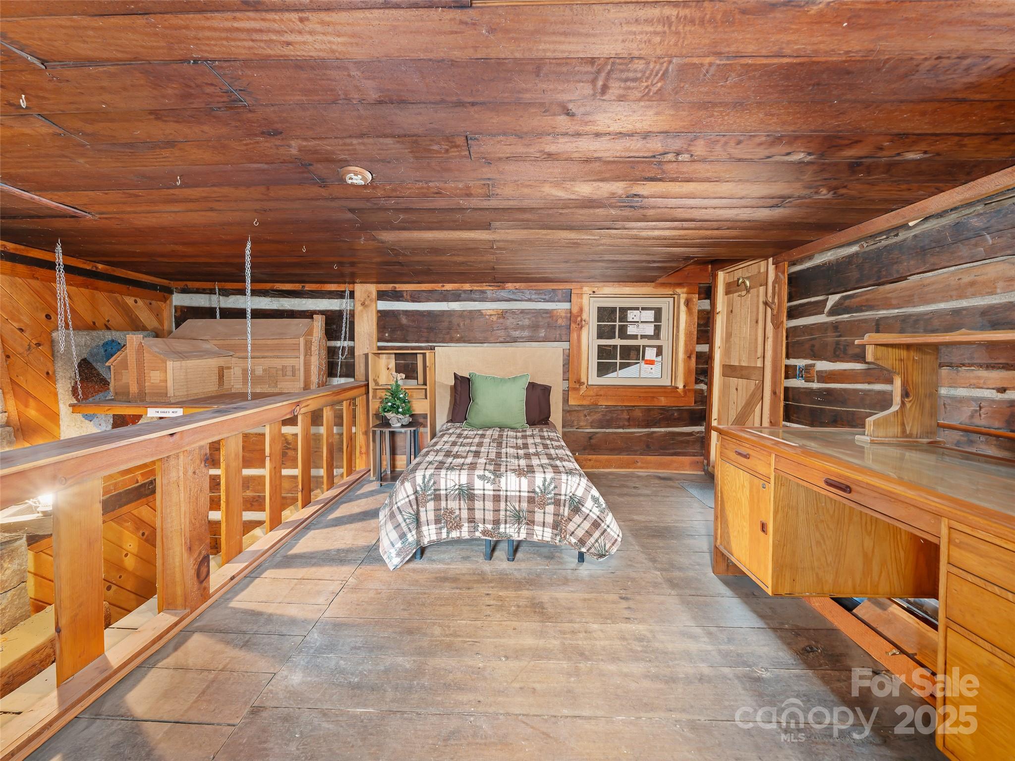 34 Mccurry Road Burnsville NC 28714