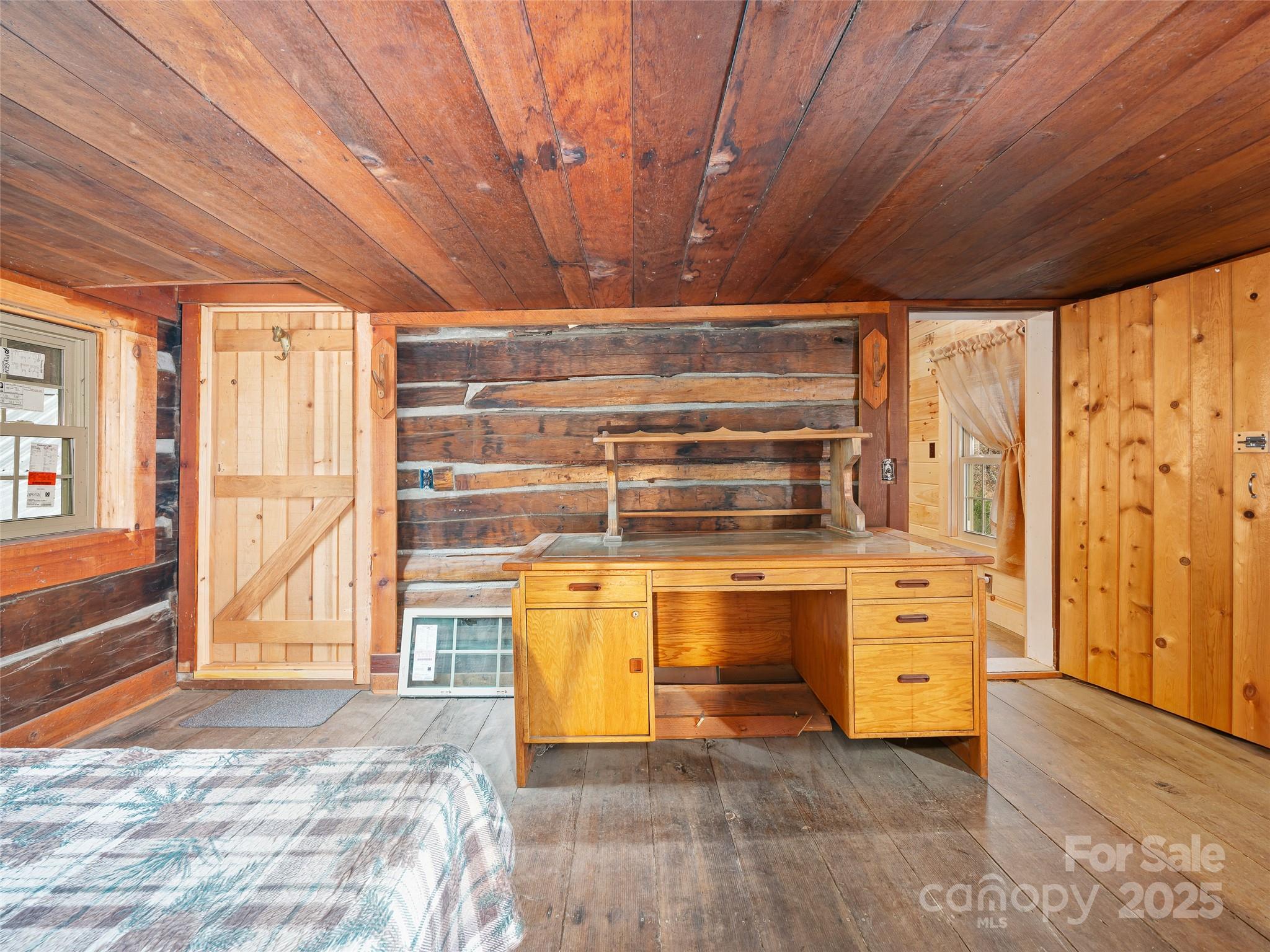 34 Mccurry Road Burnsville NC 28714