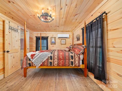34 Mccurry Road Burnsville NC 28714