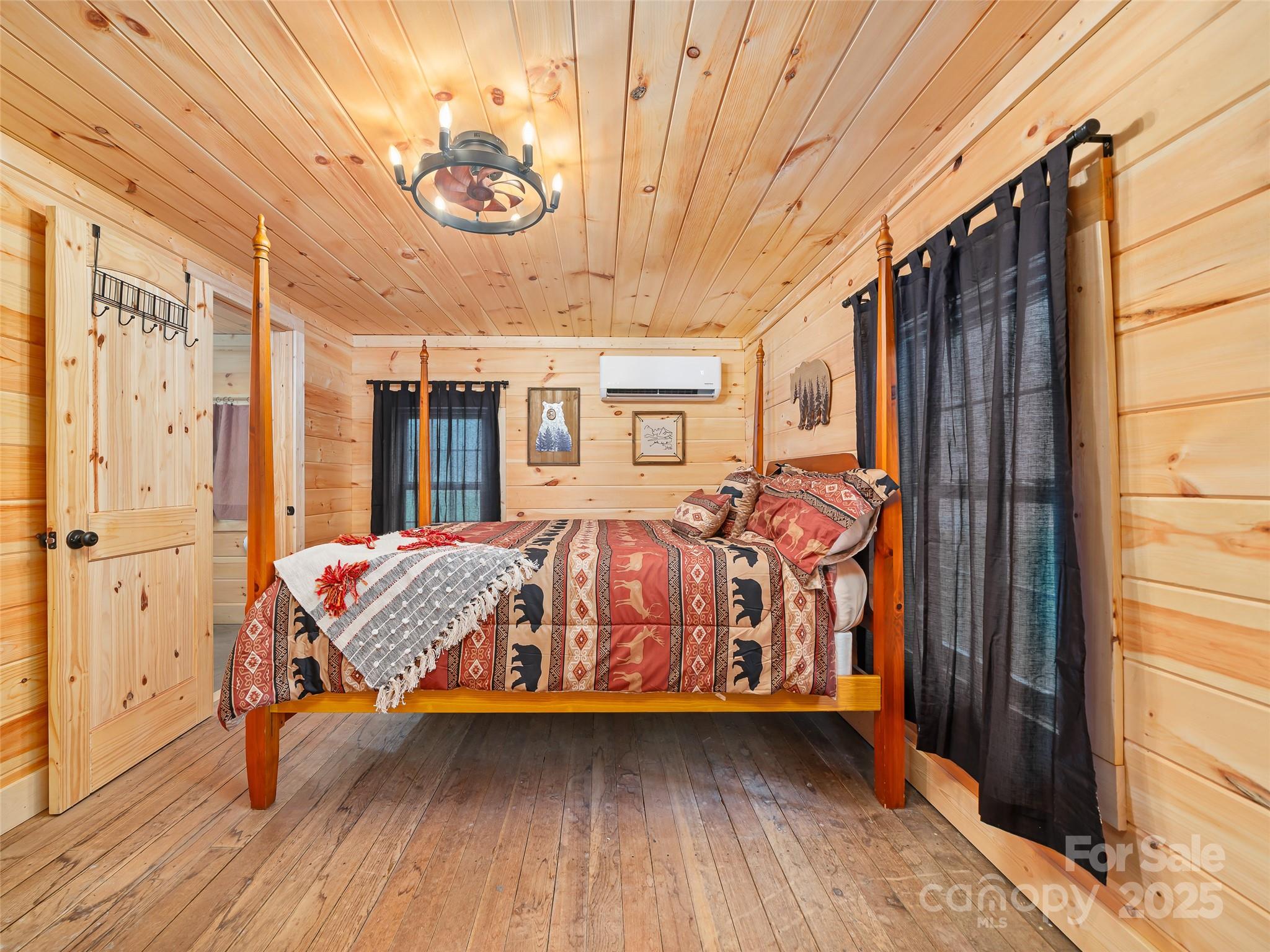 34 Mccurry Road Burnsville NC 28714