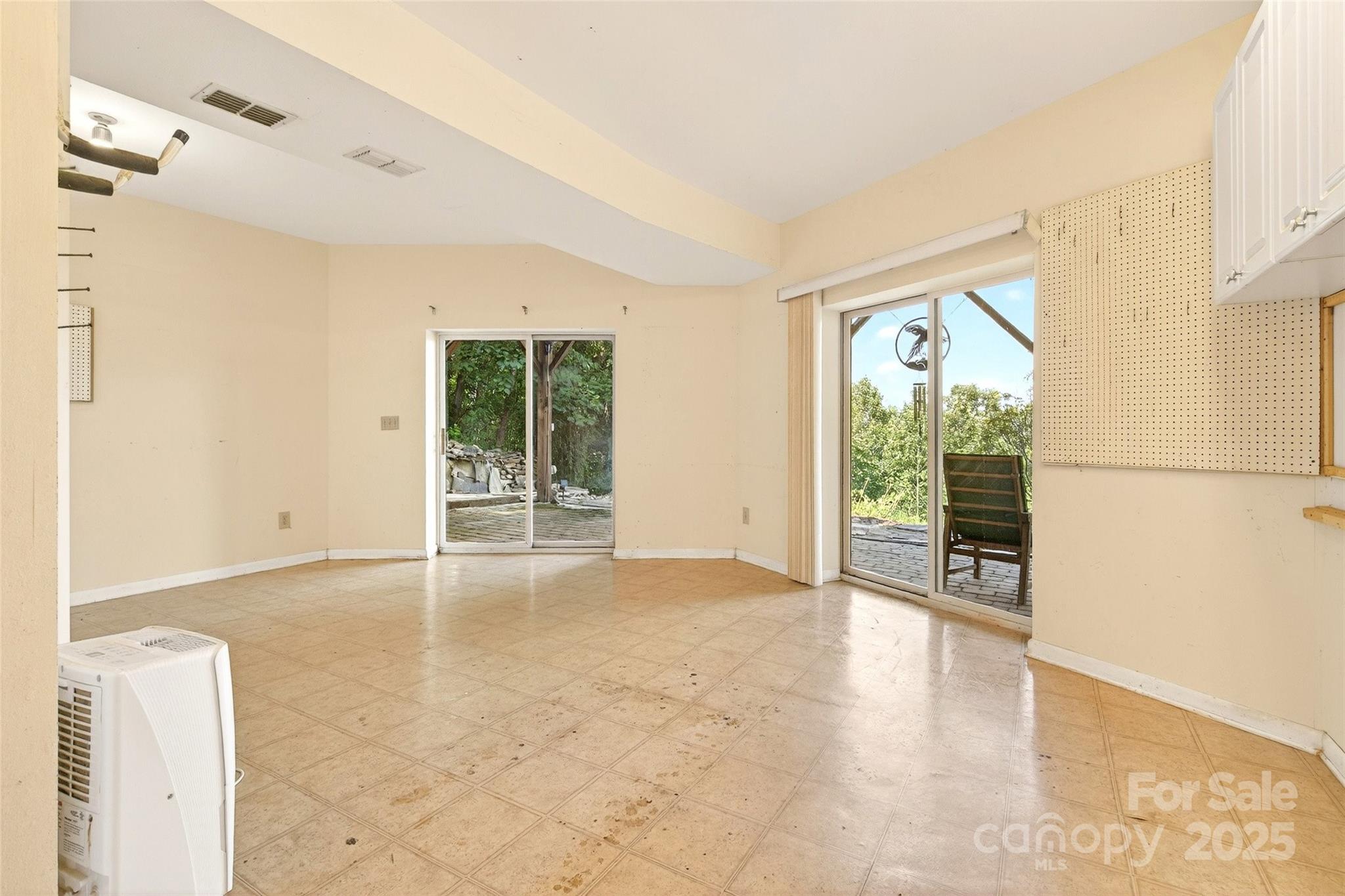 60 Wildflower Lane Old Fort NC 28762