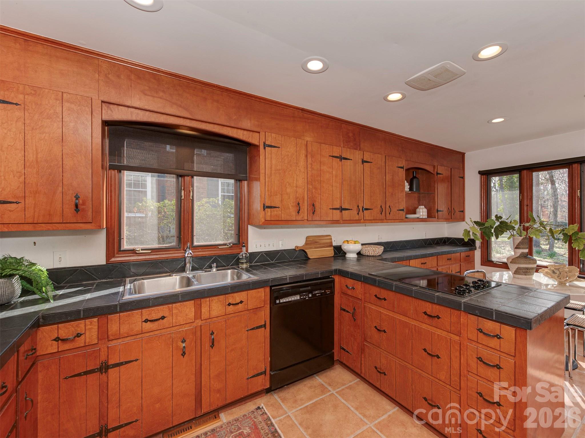 7244 Terrace Drive Charlotte NC 28211
