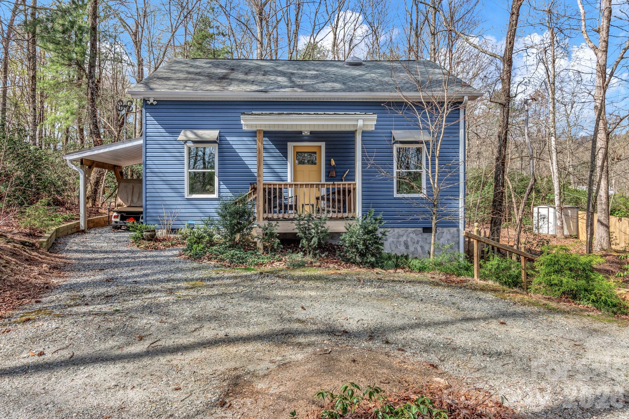 74 S Alta Vista Drive Saluda NC 28773