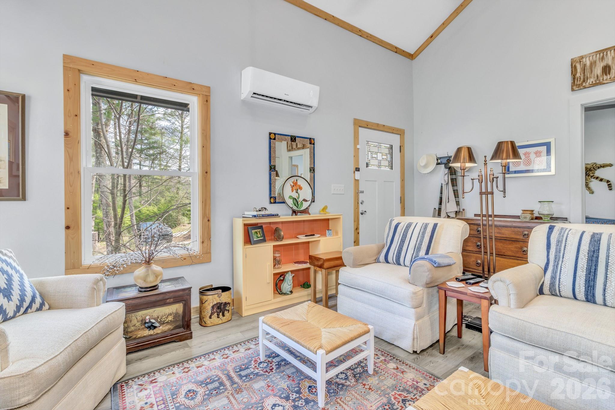 74 S Alta Vista Drive Saluda NC 28773