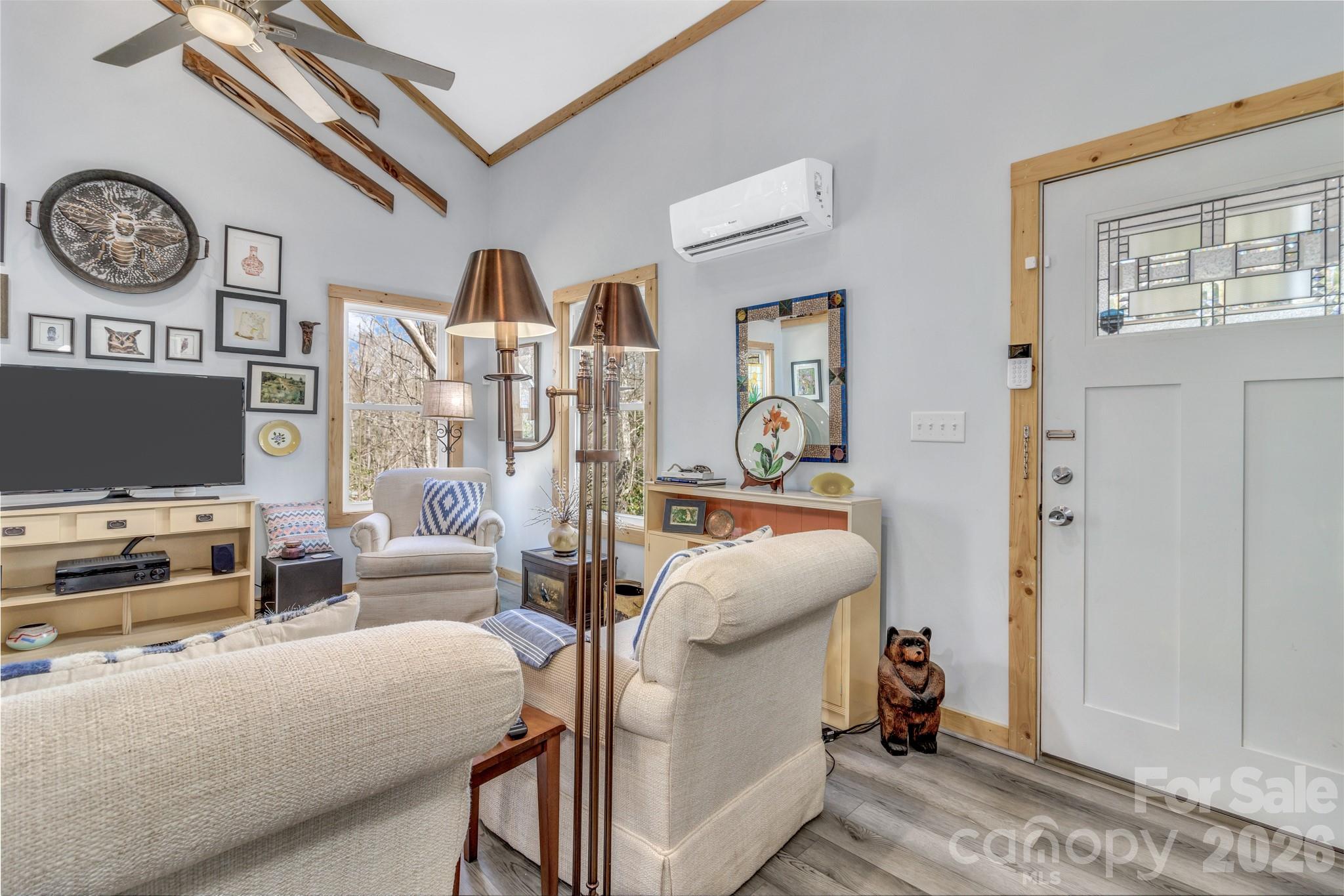 74 S Alta Vista Drive Saluda NC 28773