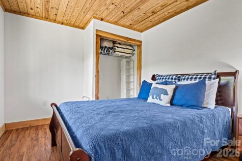 100 Split Rail Drive Maggie Valley NC 28751