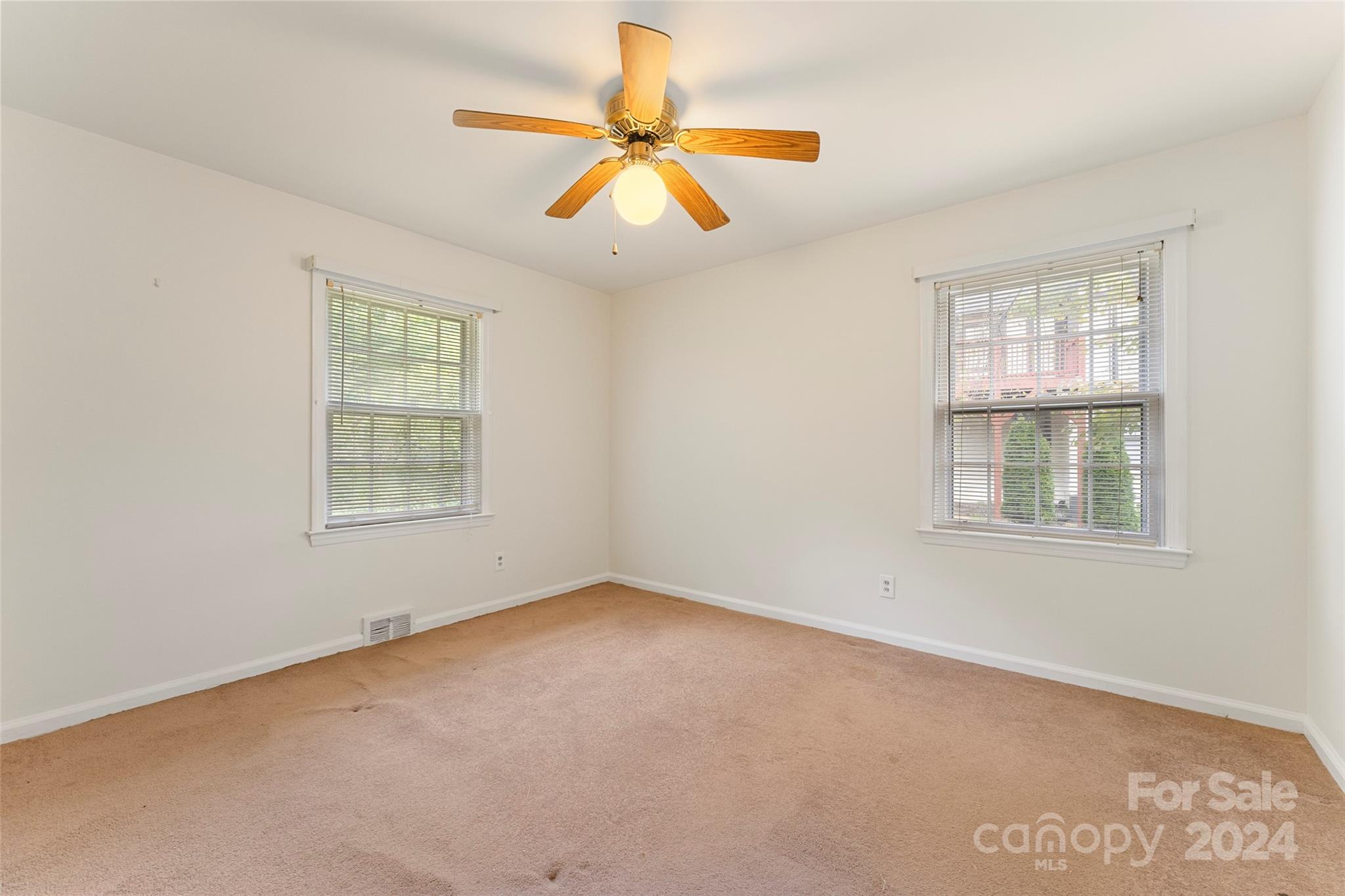 300 Kenilworth Road Asheville NC 28803