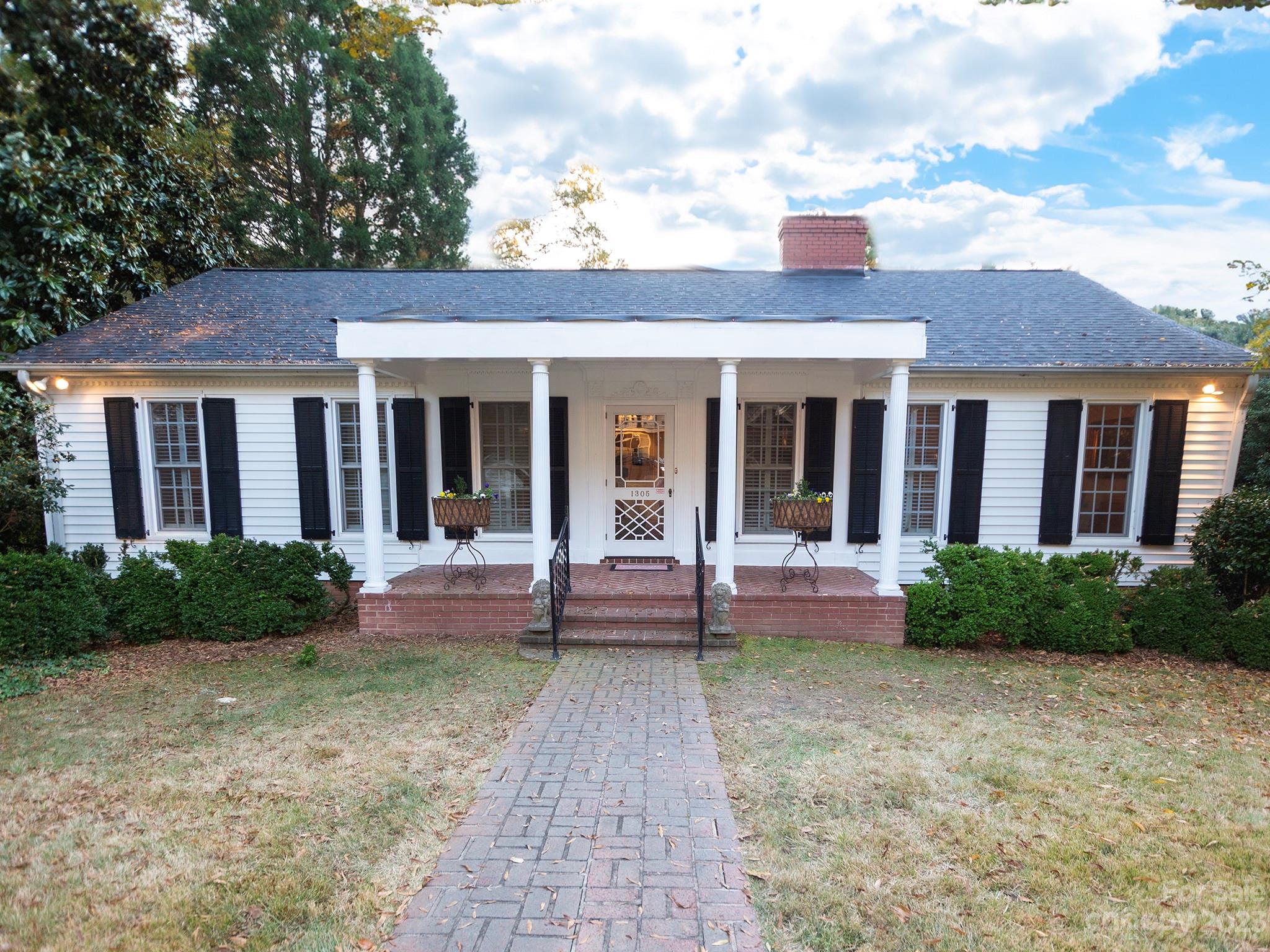 1305 Park Lane Gastonia NC 28052