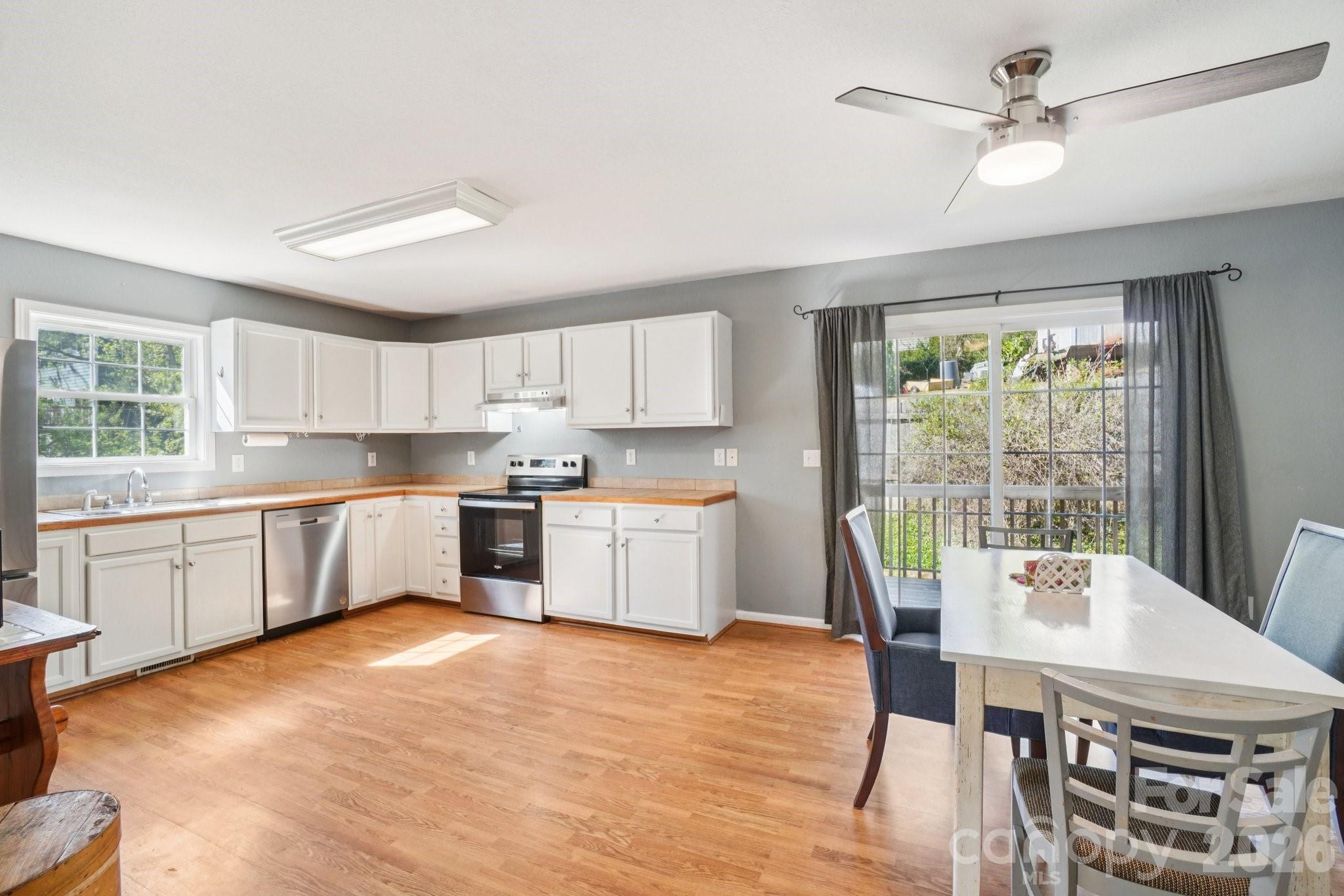153 Hudson Street Asheville NC 28806