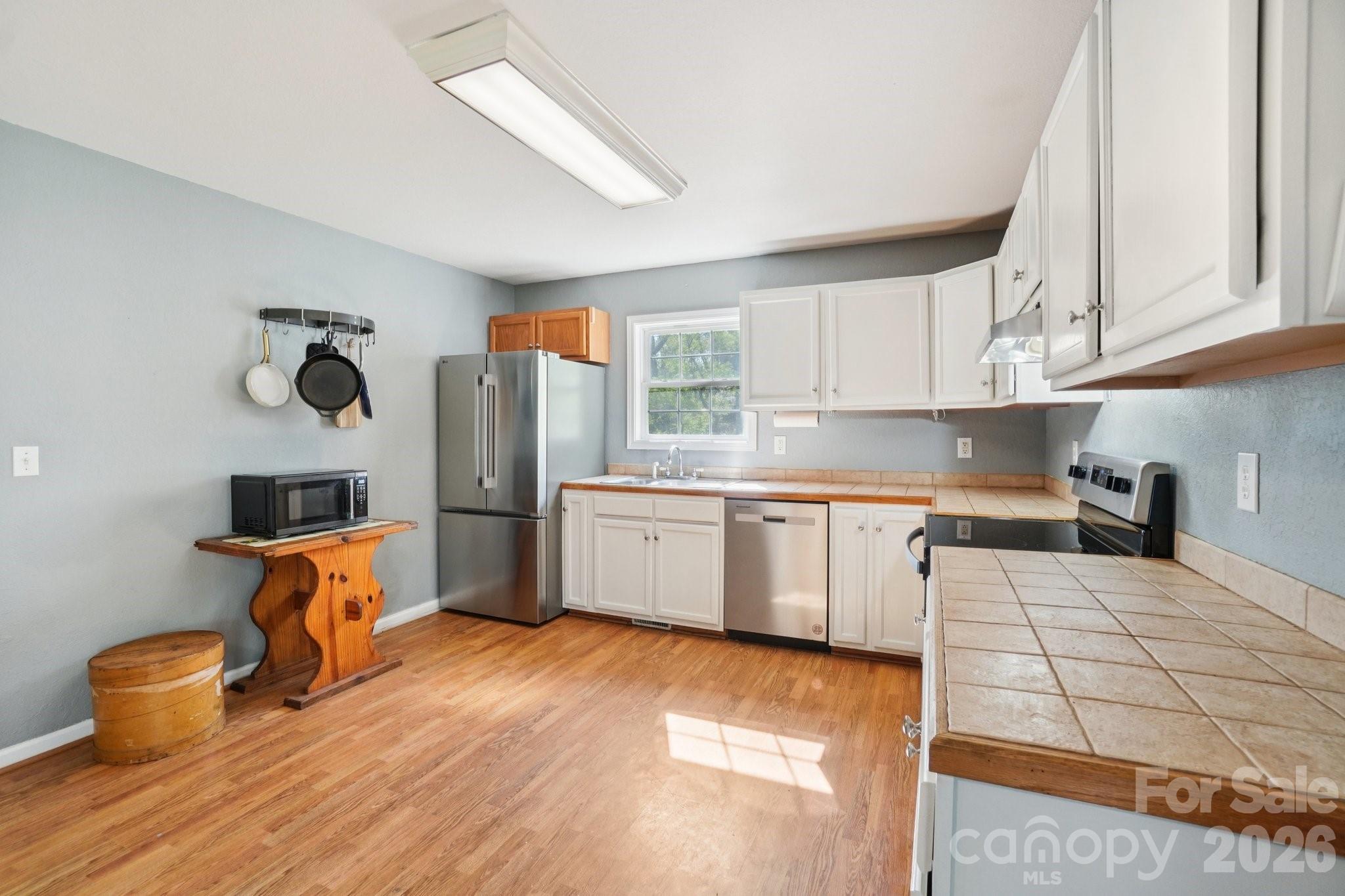 153 Hudson Street Asheville NC 28806