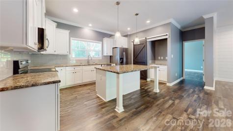 2 Watsell Drive Leicester NC 28748