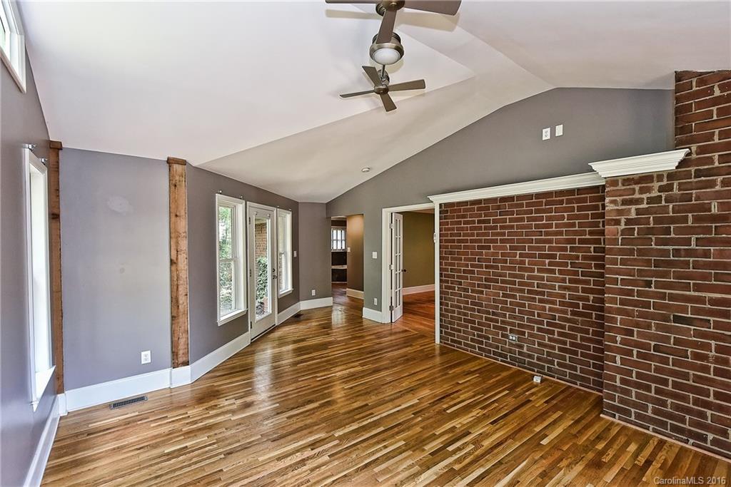 1163 Brighton Place Charlotte NC 28205