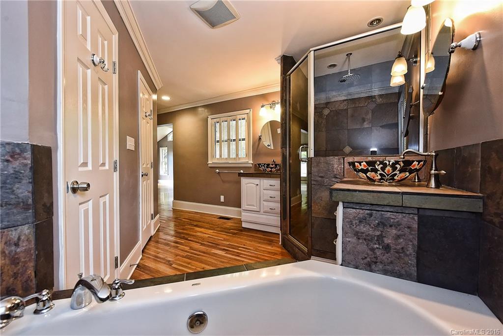 1163 Brighton Place Charlotte NC 28205