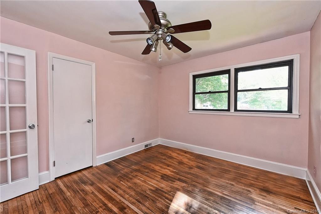 1163 Brighton Place Charlotte NC 28205