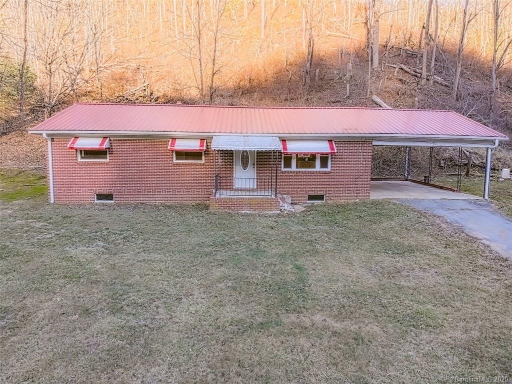 652 Roaring Creek Road Newland NC 28657
