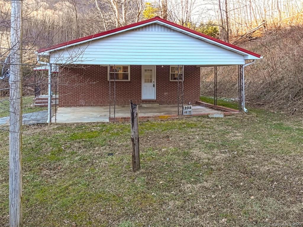 652 Roaring Creek Road Newland NC 28657