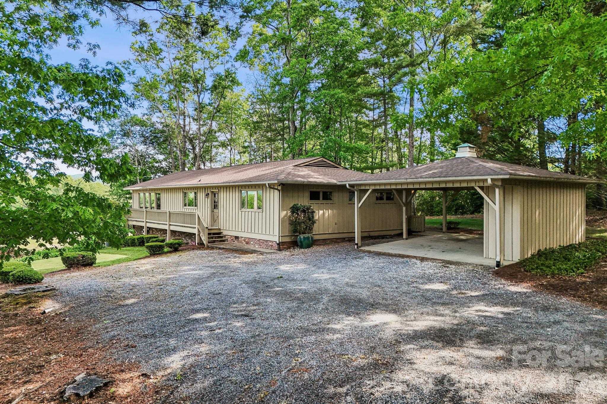3 Greenbriar Woods Circle Etowah NC 28729