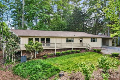 3 Greenbriar Woods Circle Etowah NC 28729