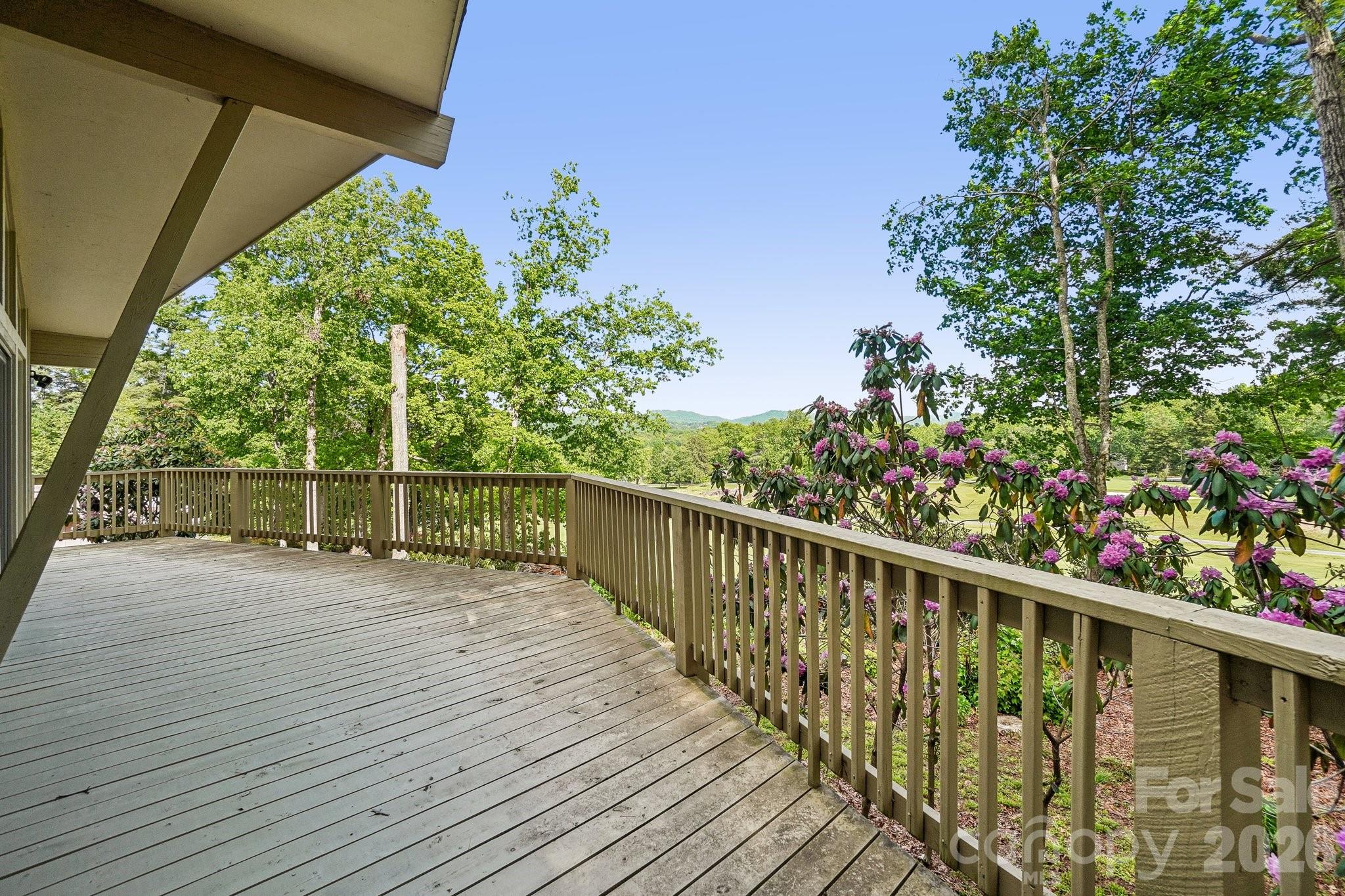 3 Greenbriar Woods Circle Etowah NC 28729