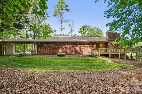3 Greenbriar Woods Circle Etowah NC 28729