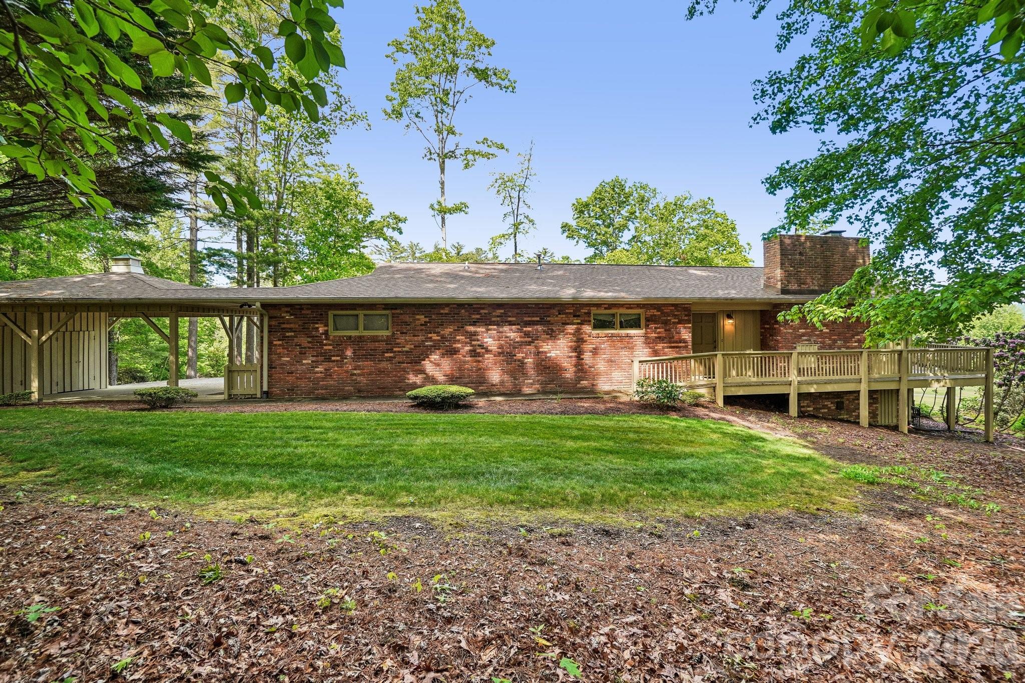 3 Greenbriar Woods Circle Etowah NC 28729