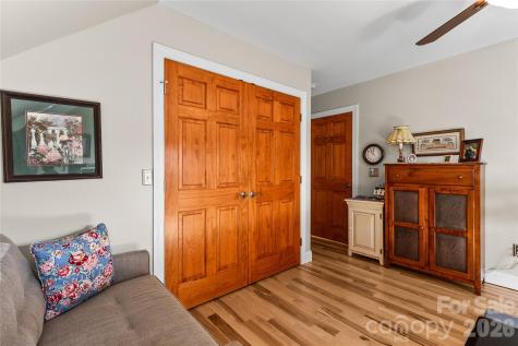 1103 River Ridge Way Lenoir NC 28645