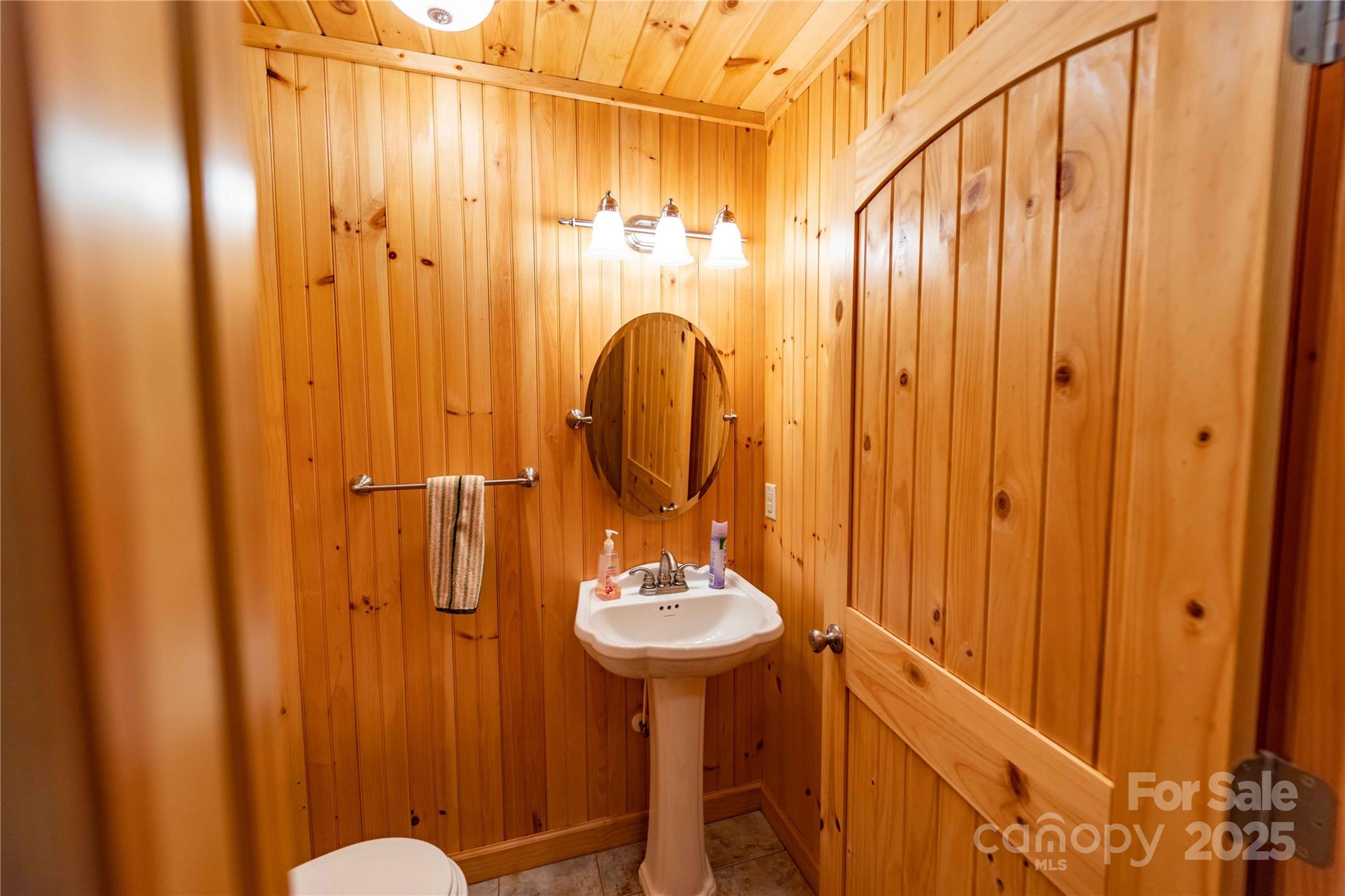 1053 Rich Hill Mountain Road Glade Valley NC 28627